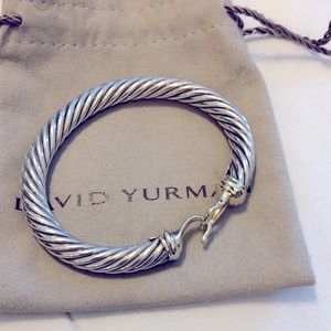 David Yurman notch closure bracelet. 8mm